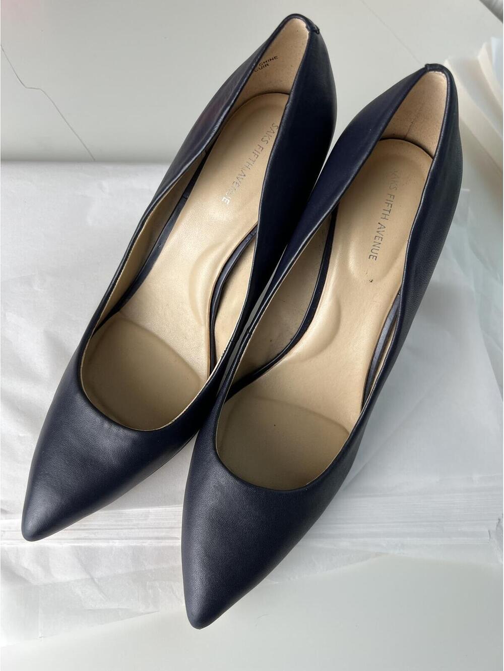 Saks Fifth Avenue Cady Pumps Womens 8.5 Navy Leather Pointed Toe Stiletto Heels